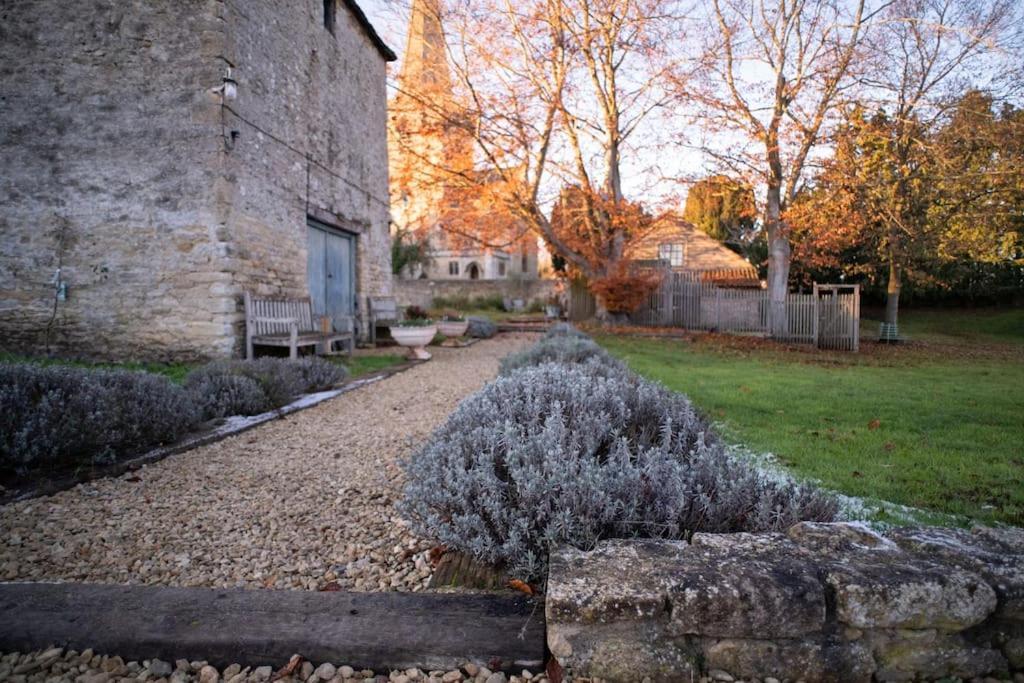 Dove House - No 1 Casa vacanze *